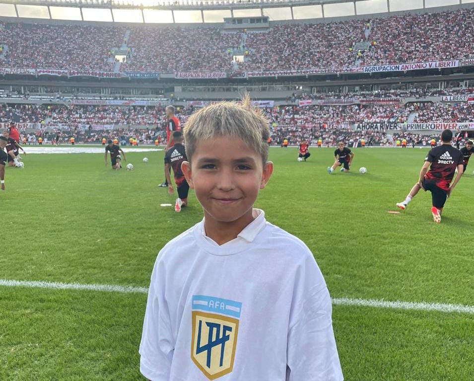 Pedro cumplió su sueño de entrar al monumental con el plantel de River