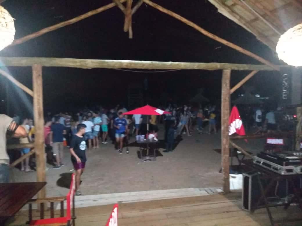 Clausuraron el restobar de la playa de Vuelta de Obligado: había una fiesta sin autorización