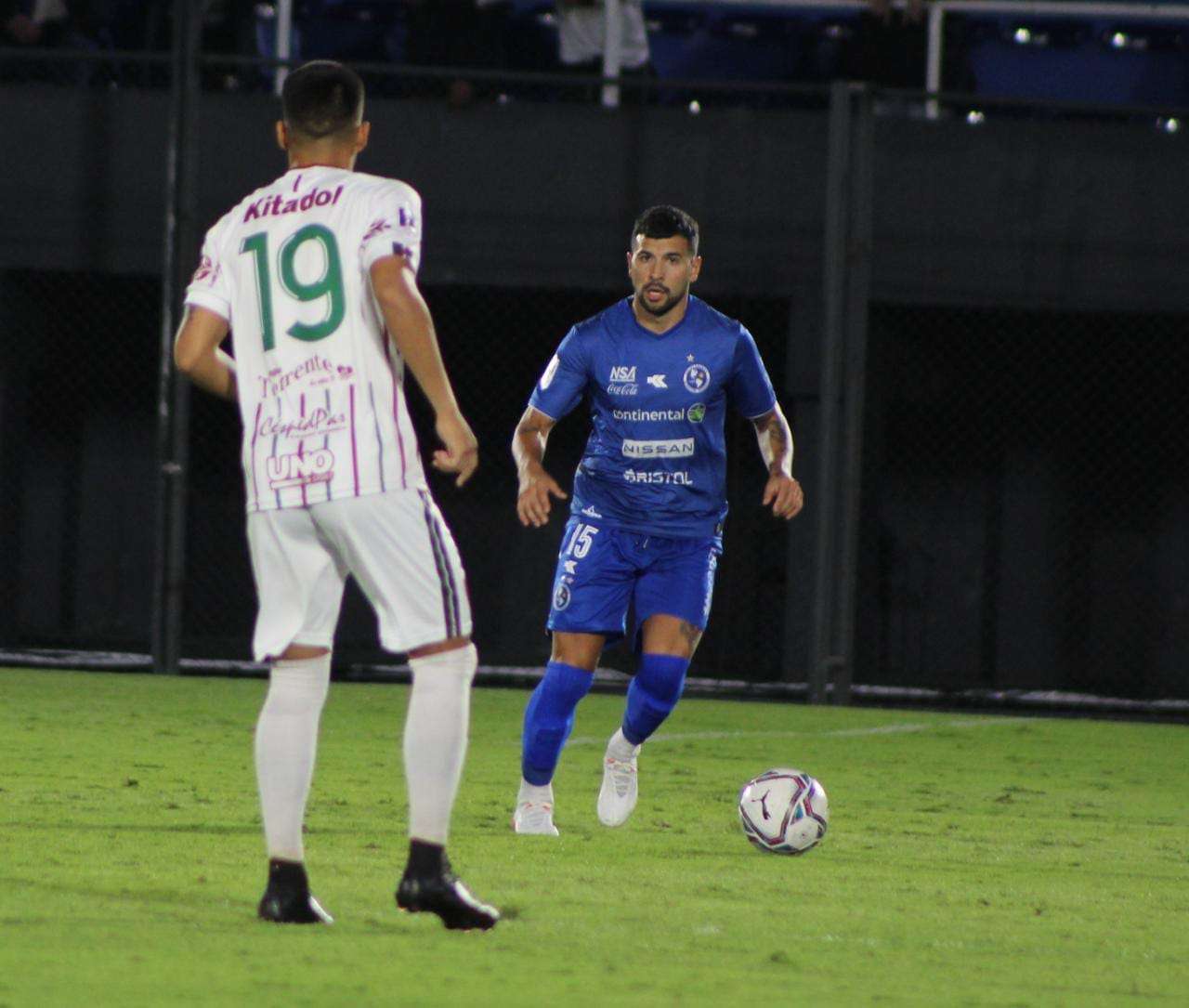 Paraguay: con Gabriel Báez Corradi, Sol de América jugará una final después de 23 años