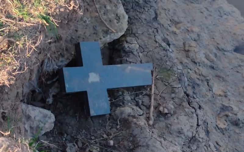 Vandalismo en el cementerio: “Cruz tirada camino a la vieja balsa”