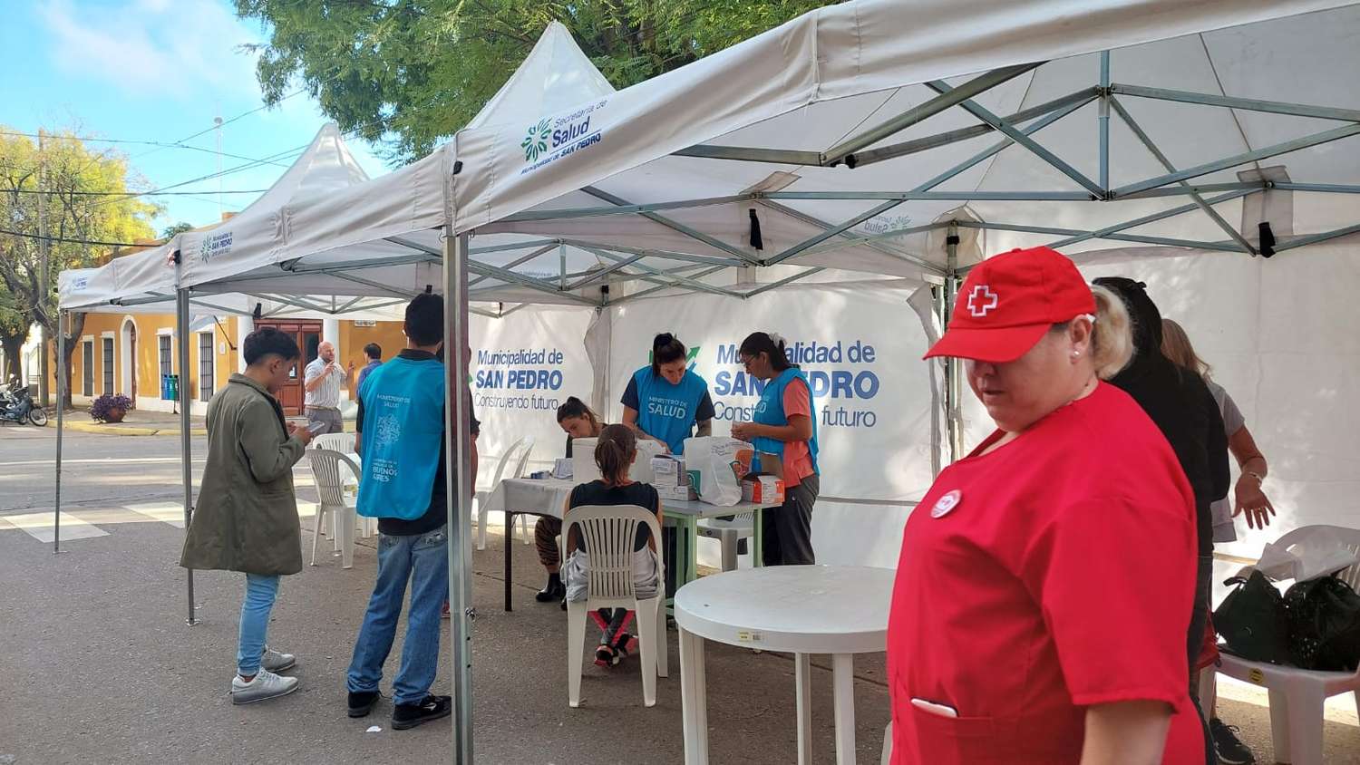 Semana de la Salud: hubo vacunación y controles en plaza Constitución