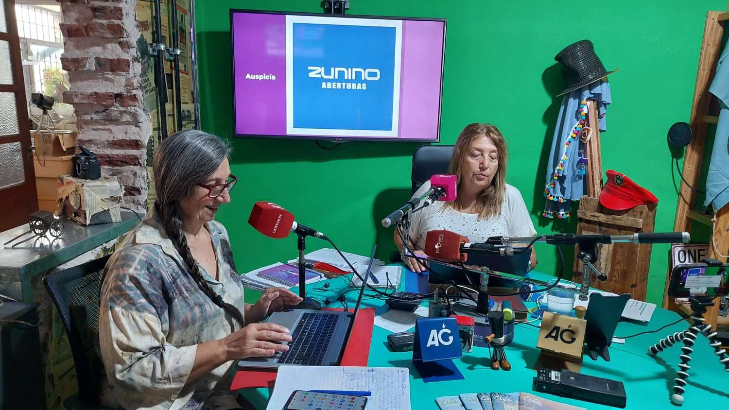 #RadioCuarentena – ¿Qué pasa, Lilí? – Lunes 24 de abril de 2023