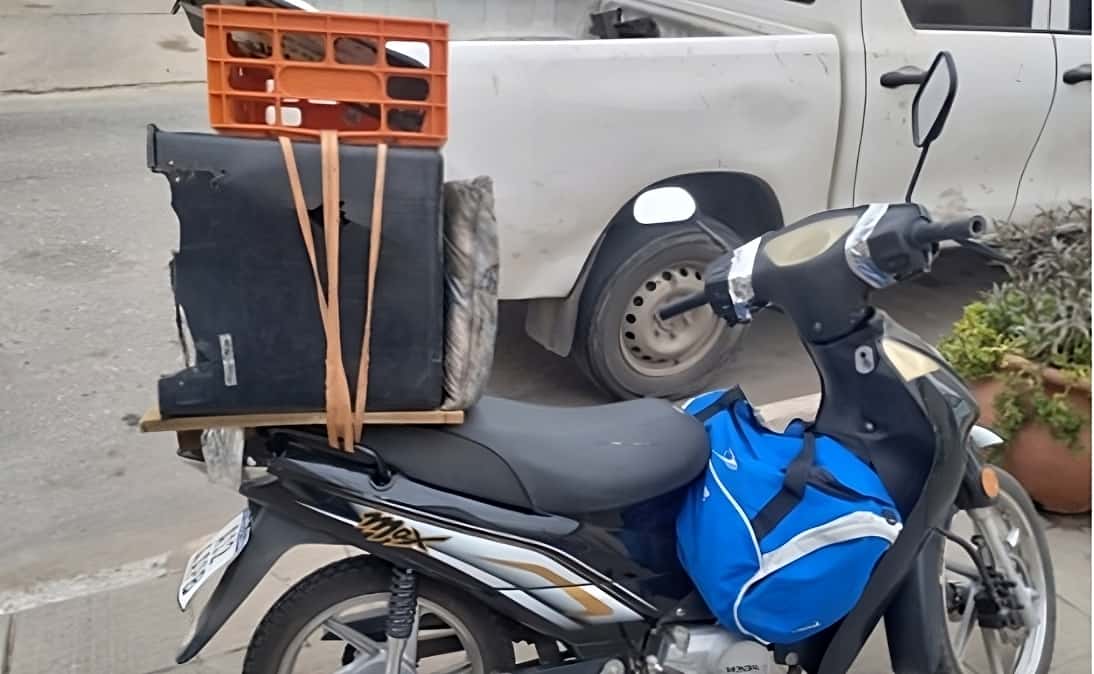 Detuvieron a un menor que robó la moto de un mensajero en la vía pública