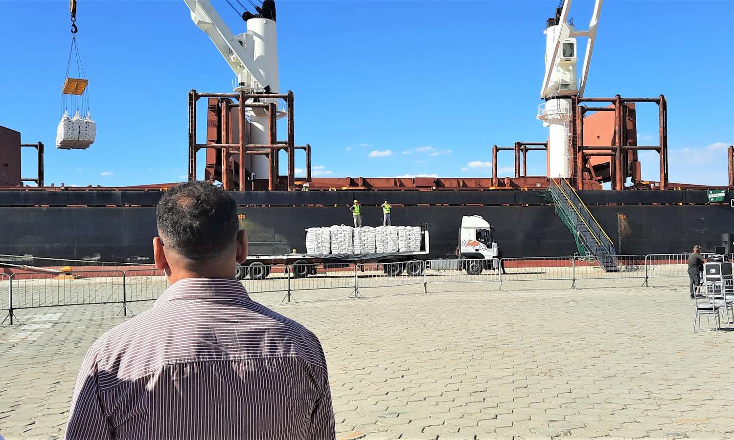 Conflicto en el puerto: cancelan operatoria por desacuerdos con un sindicato