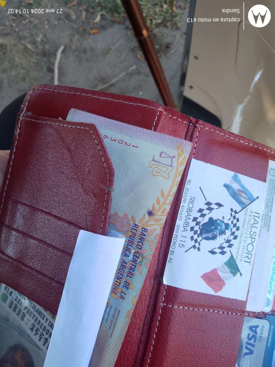 200 pesos en la billetera