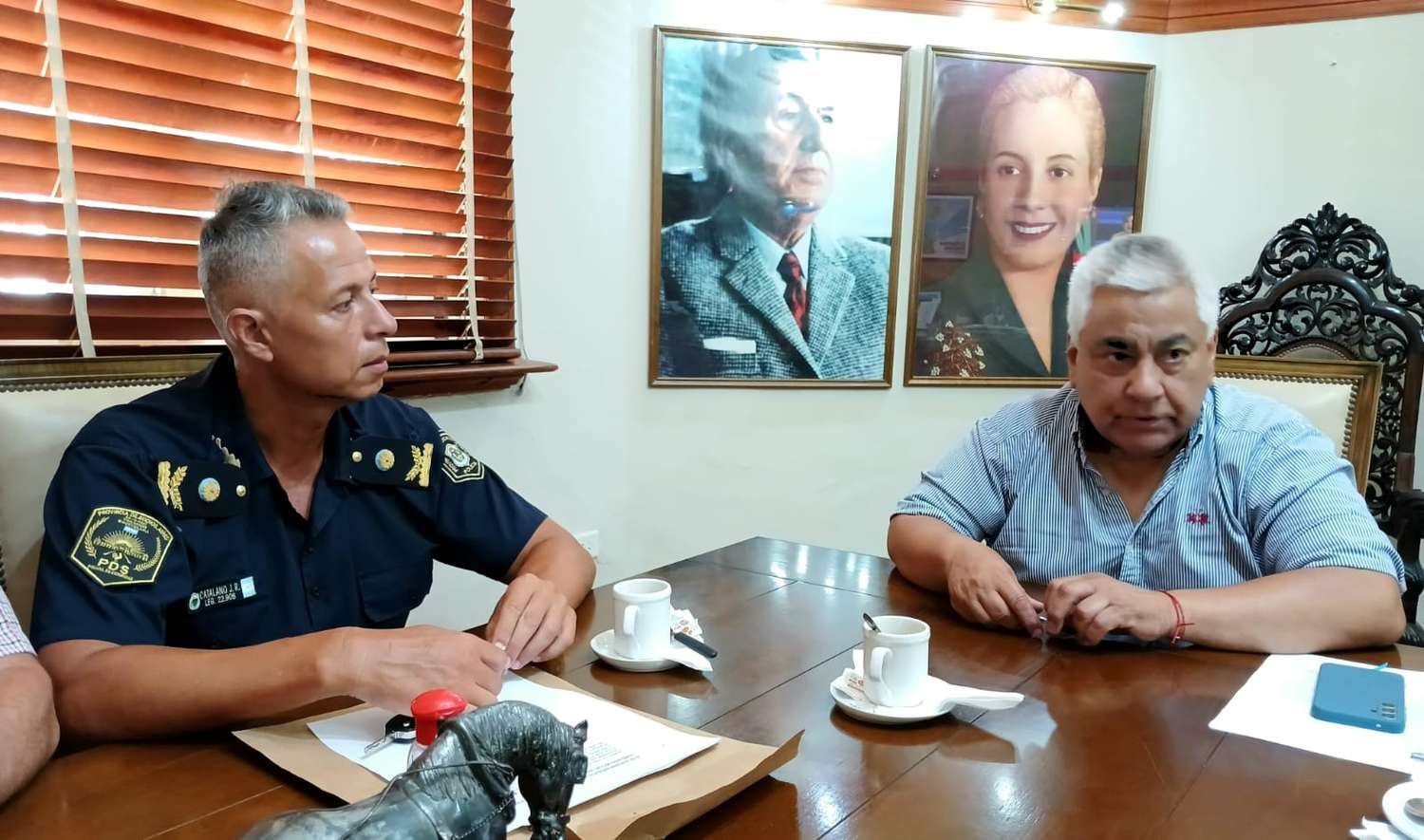Catalano asumió en la Policía Comunal y se reunió con Salazar