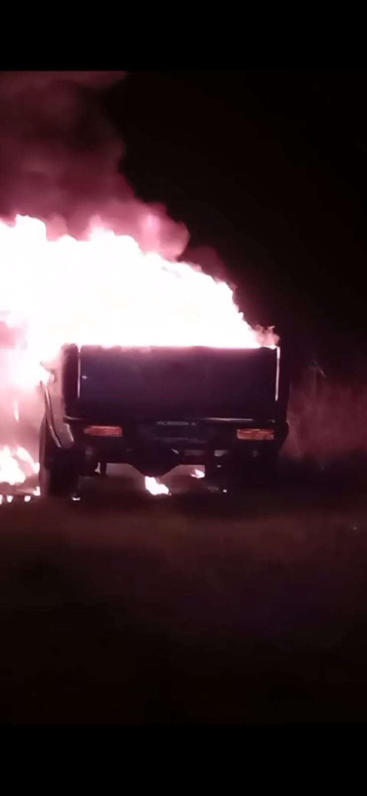 Incendio camioneta