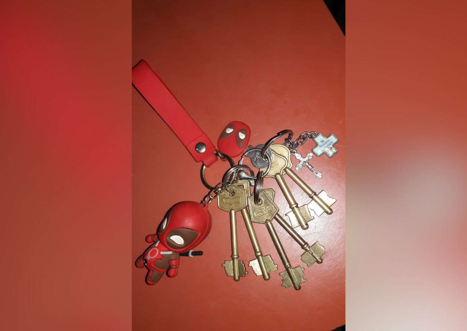 Hallaron estas llaves en calle Ríobamba