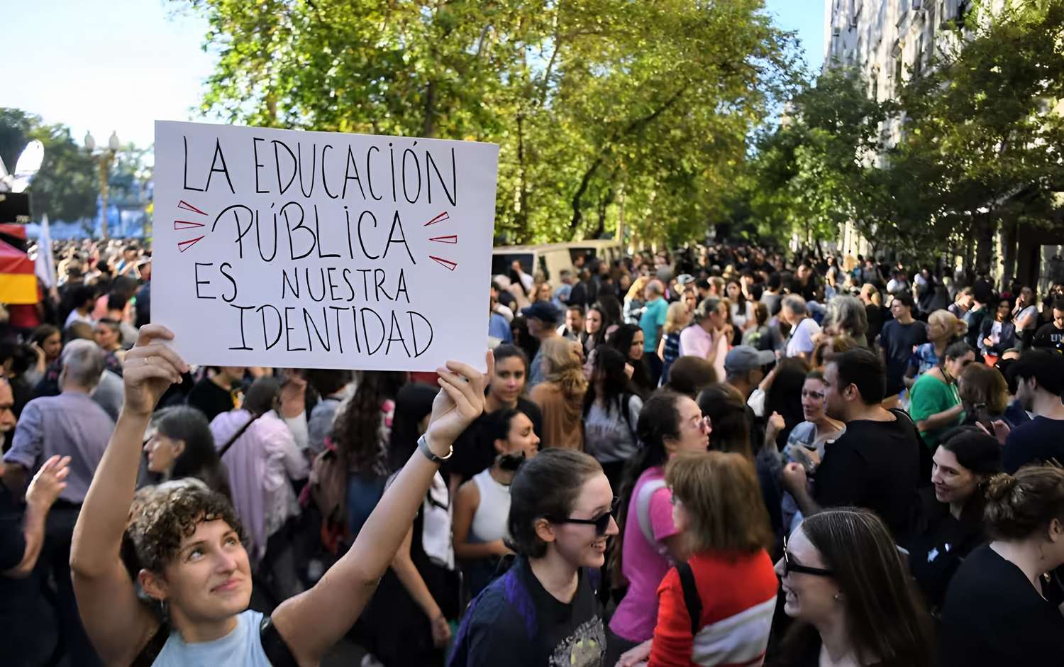 Marcha universitaria: Rivas, Lafalce, De Rosa y Riquelme votaron en contra del respaldo