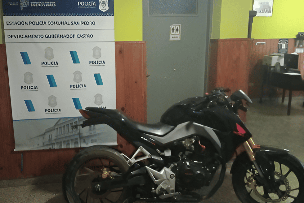 Gobernador Castro: hallaron moto robada en San Pedro