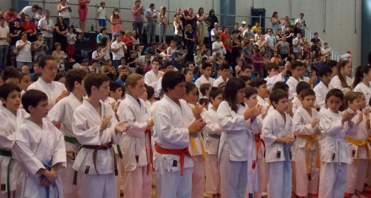 87 medallas para San Pedro en el IX Campeonato Argentino de Karate