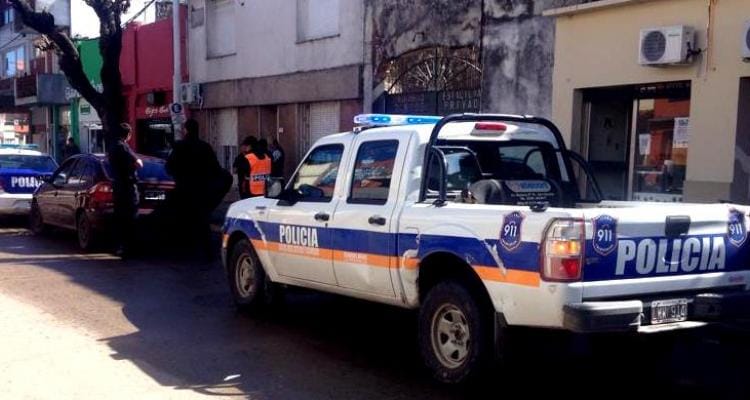 Policía requisó un vehículo en pleno centro de la ciudad