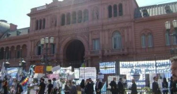 Guacone despidió los restos de Kirchner y brindó su apoyo a la Presidenta