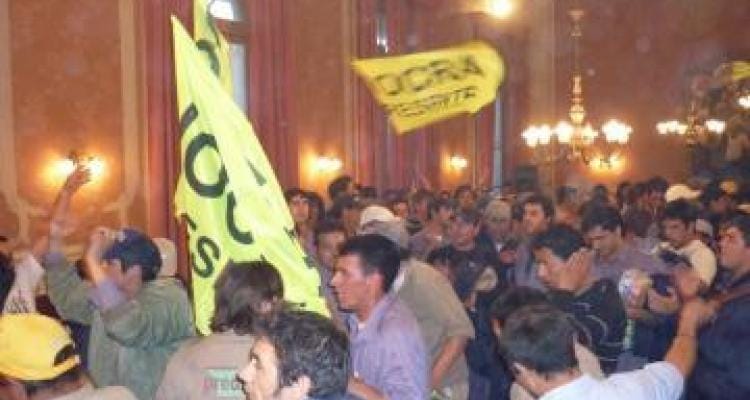Peronismo Independiente responsabiliza a Sergio Rosa por la protesta de Uocra