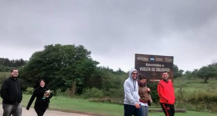 Vuelta de Obligado: Turistas dejaron sus vehículos y se retiraron del paraje