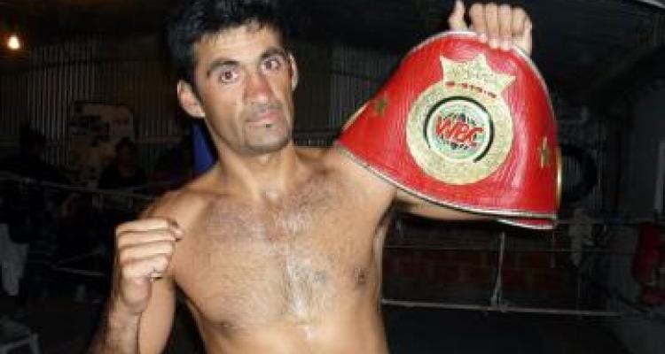 Permanece internado  el boxeador Gutiérrez
