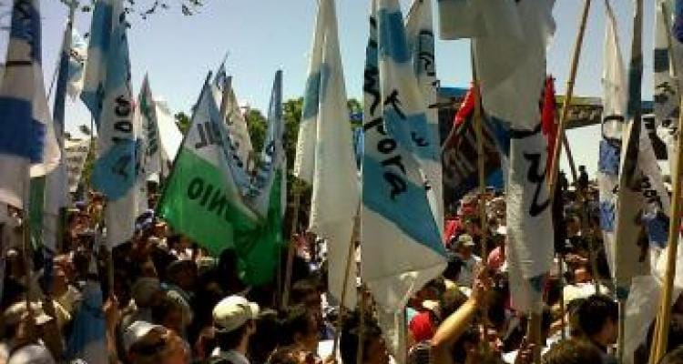 Andrés Larroque de La Cámpora: “Defender nuestra soberanía, como hizo Néstor Kirchner”