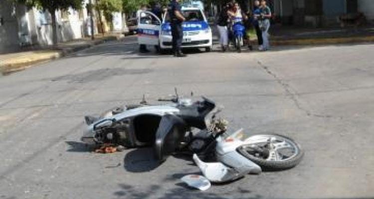 Accidente en Arnaldo y Rivadavia