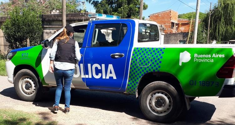 Violento asalto a una familia en Laprida al 900: robaron dinero, cheques y una camioneta