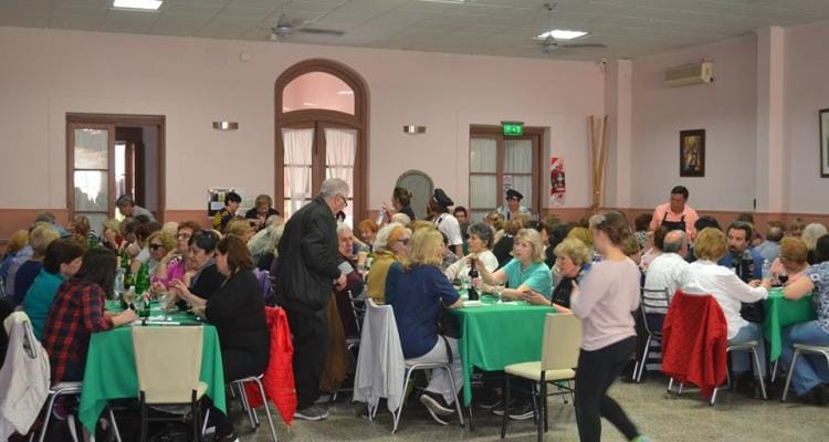 La Sociedad Italiana celebra 146 años con una cena show