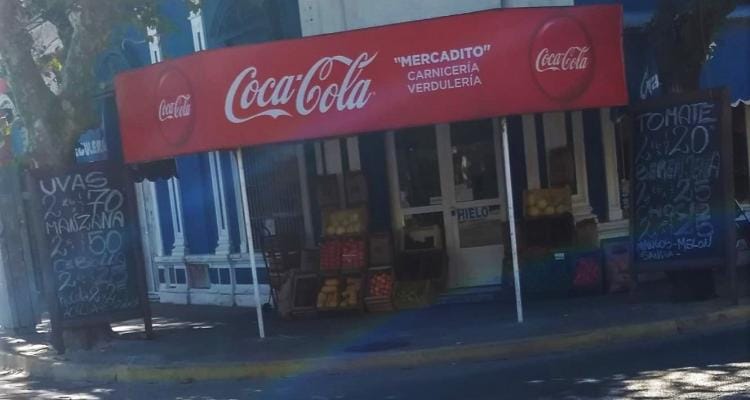 Video: Robaron celulares de una despensa ubicada en Belgrano y Boulevard Moreno