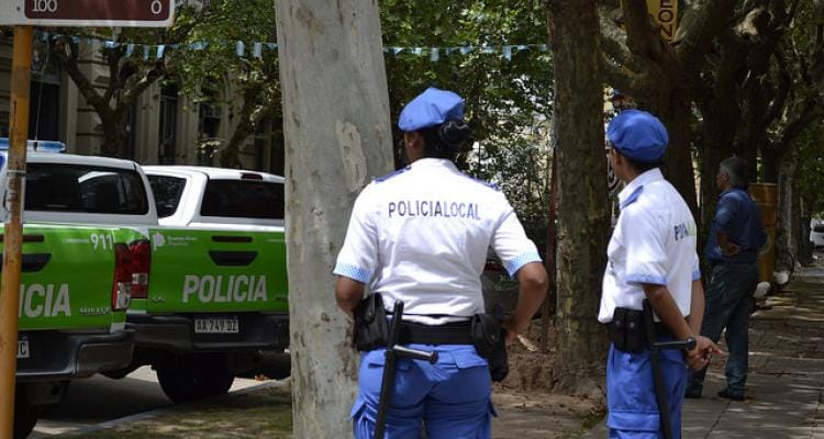 Polémica por actuación de efectivos de la Policía Local que identificaron a chicas de 14 años