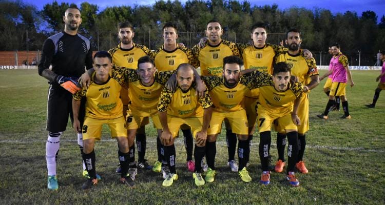 Torneo Regional Federal Amateur: La preparación de Sarmiento de Zárate, rival de Mitre