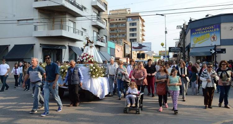 Procesión y peña en Plaza Constitución para celebrar el “cumpleaños” de Nuestra Señora del Socorro