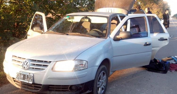 Narcos detenidos: El auto en el que circulaban está radicado en San Pedro