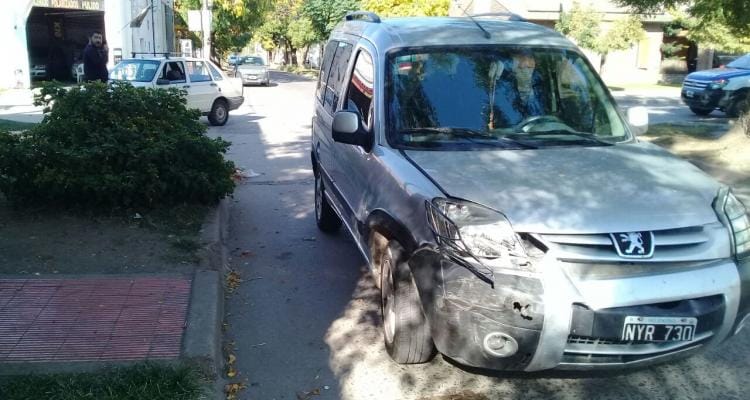 Accidente en Salta e Italia: Cuatro personas trasladadas al Hospital “por precaución”