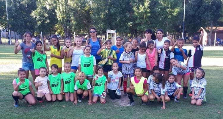 Con niñas por primera vez en la historia, arranca el Torneo de Verano de la Liga Infantil