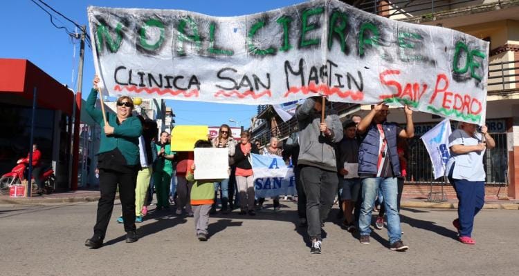 [VIDEO] Imágenes de la marcha de los trabajadores de la Clínica San Martín