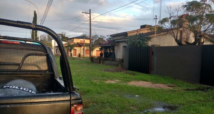 Abuso en Santa Lucía: El docente acusado continúa en su casa