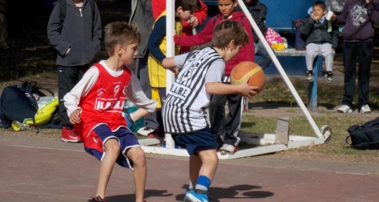 Encuentro del basquet local en Los Andes