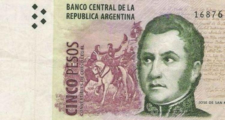 Enero, el último mes de circulación de los billetes de 5 pesos