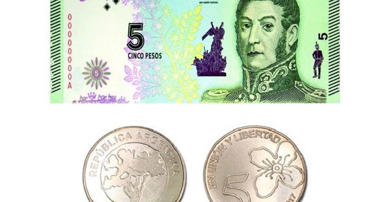 Extendieron un mes más la salida de circulación del billete de 5 pesos