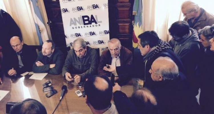 Elecciones 2015: Giovanettoni y Pángaro con Aníbal en San Nicolás