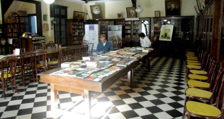 Culminó la venta de libros en la Biblioteca Popular