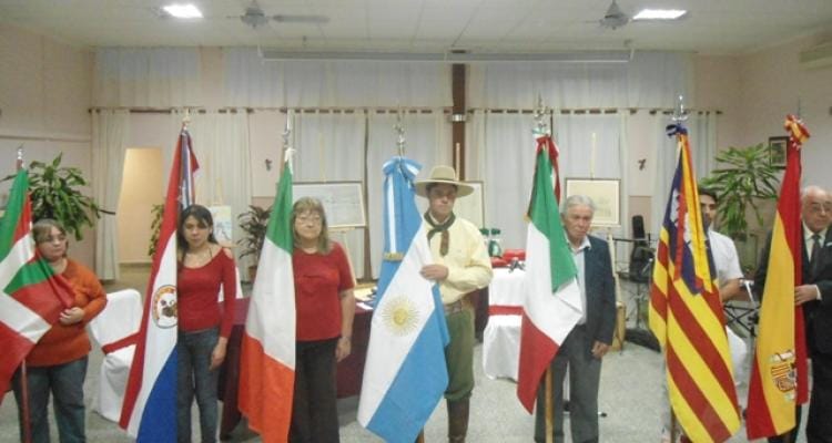Homenajearon a inmigrantes en la Sociedad Italiana