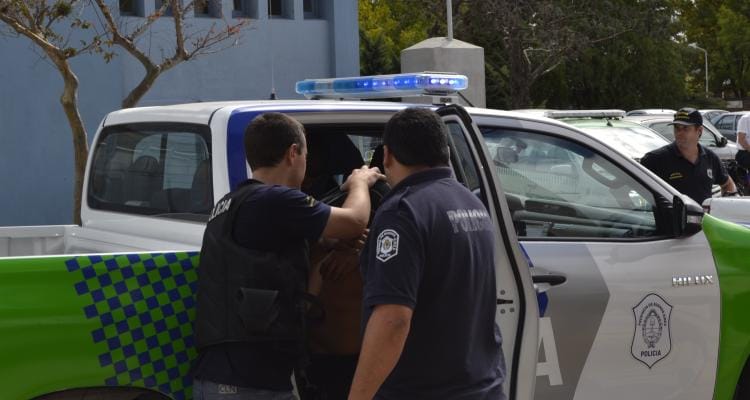 Detenido, Ulises Fernández llegó a San Pedro al grito de “soy inocente”