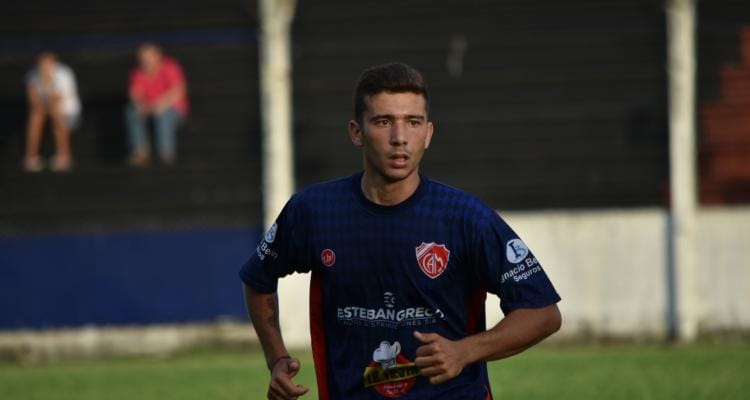 Alejo Macelli: “Significa mucho para mí jugar el Torneo Regional con Mitre”