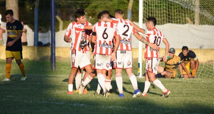 Torneo de Clubes 2020: Por el aire, Paraná festejó en el barrio 1° de Mayo y quedó cerca de la clasificación