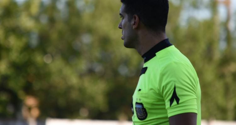 Torneo Regional 2020: A menos de un año, Joaquín Gil volverá a arbitrar al club que sus hinchas lo agredieron en Chivilcoy