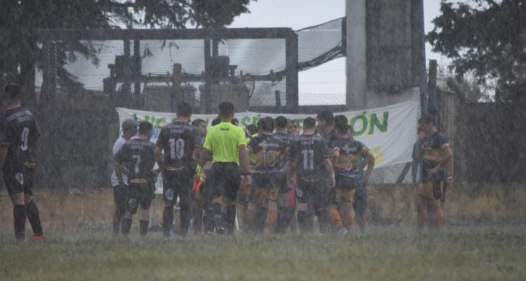 Torneo de Clubes 2020: El agua ahogó Independencia-Ferroviarios en el barrio 1° de Mayo