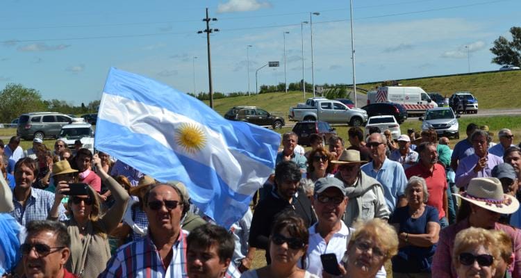 Productores rurales concentrarán en ruta 9 para apoyar la “Marcha del Millón” de la campaña de Macri