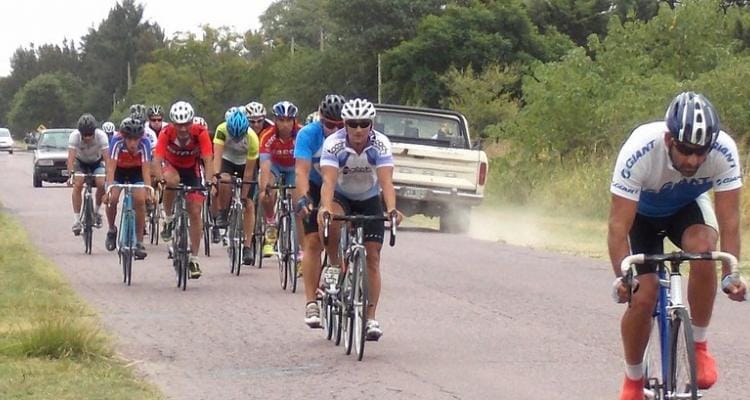Fondo deportivo: Analizarán un proyecto para señalizar calles a ciclistas