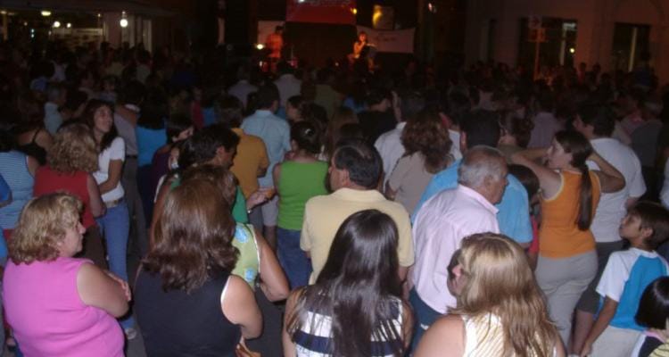 Peatonal de Verano: convocan a comerciantes para acordar el cierre de calle Mitre los sábados