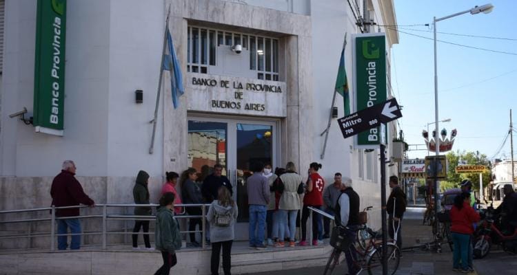 BANCOS: Confirman que abrirán sábado y domingo para atender a jubilados