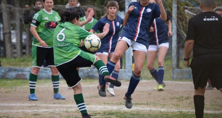 Fútbol Solidario: partido a beneficio de Florencia Génova que perdió todo en el incendio de su vivienda