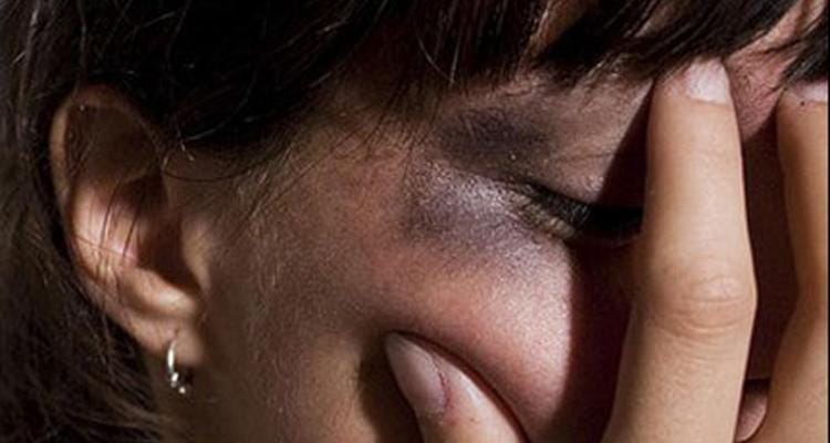 Violencia de Género: Dejó inconsciente a su mujer a los golpes y agredió a la policía